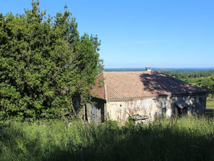 House in Serignac-Peboudou, Nouvelle-Aquitaine 10884058