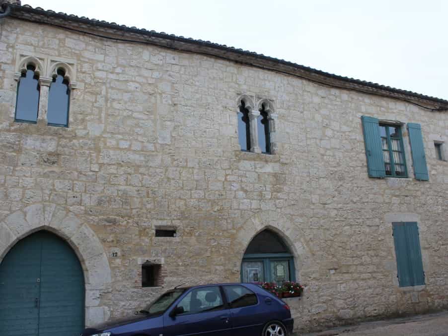 House in Issigeac, Nouvelle-Aquitaine 10884100