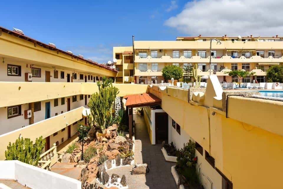 Condominium in Adeje, Canarias 10884364