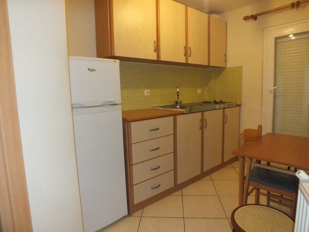 Condominium in Volos,  10884507