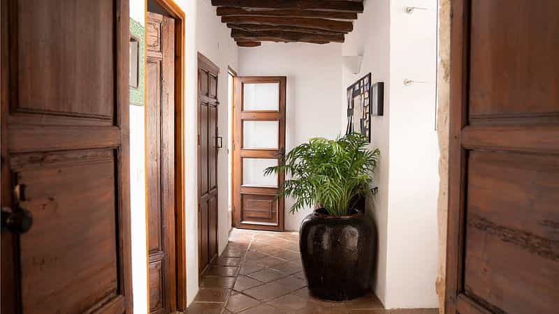 Будинок в Альбунуелас, Андалусія 10884856