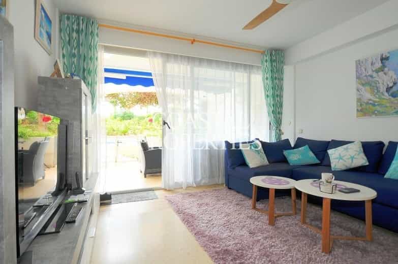 公寓 在 卡爾維亞, 巴利阿里群島 10884957