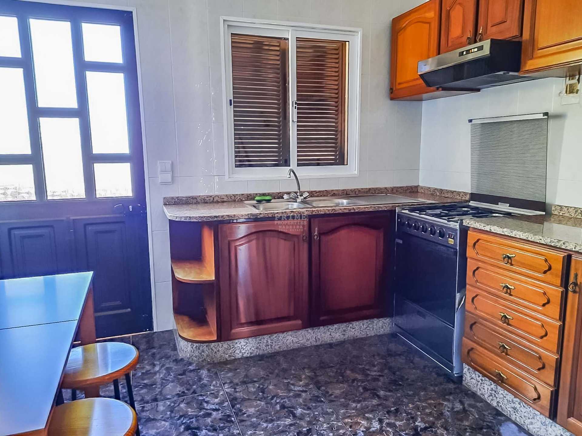 Будинок в Venda do Atalhinho, Мадейра 10885442