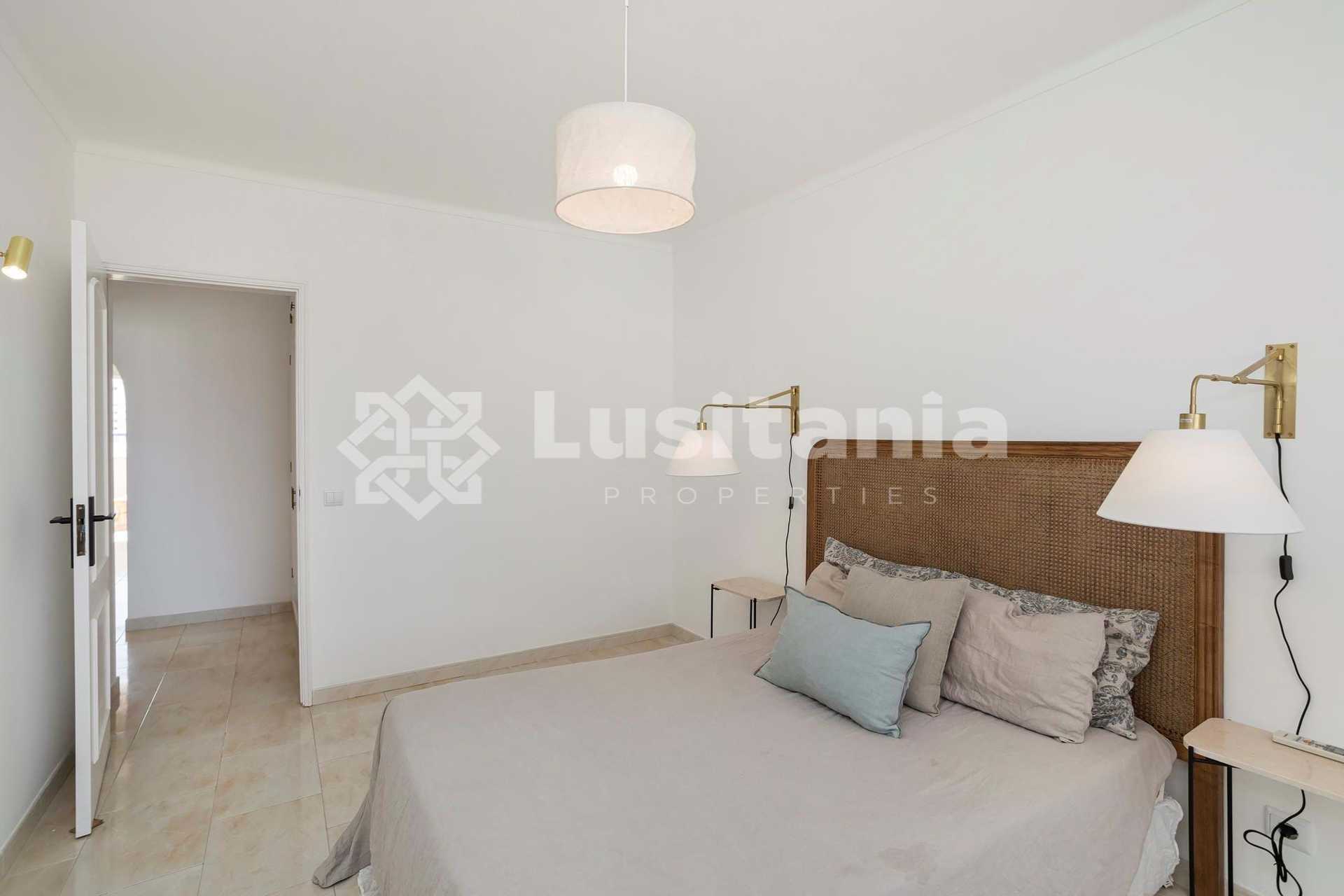 Condominium dans Quarteira, Faro 10885916