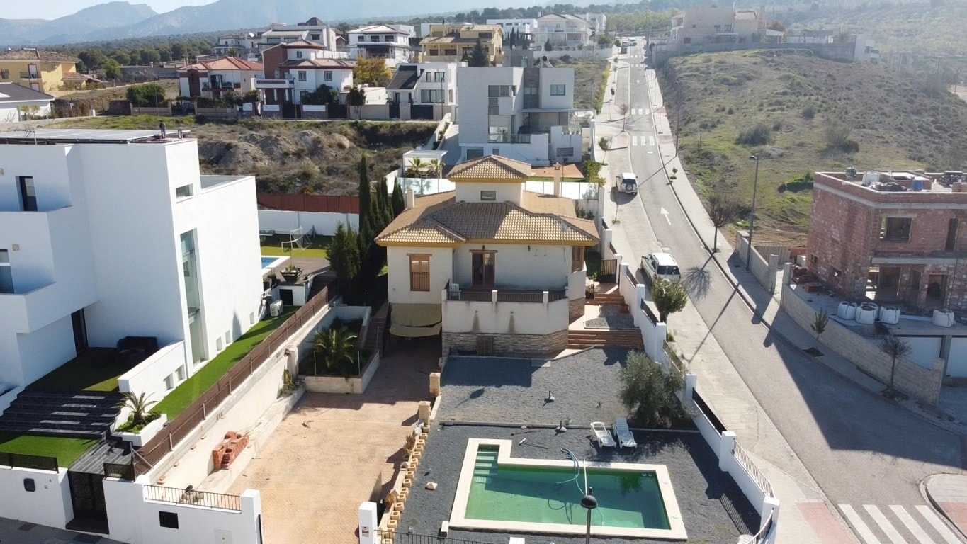 House in La Zubia, Andalucía 10886442