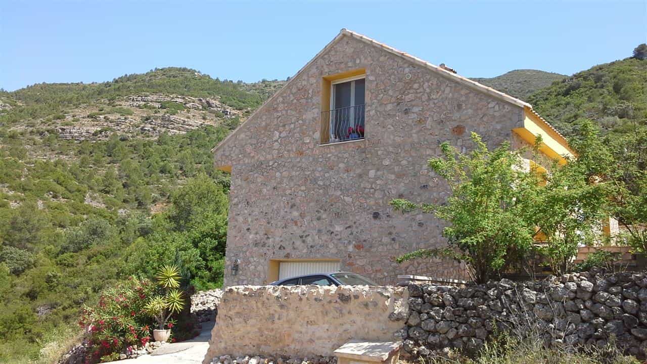 بيت في Lorcha, Comunidad Valenciana 10886934