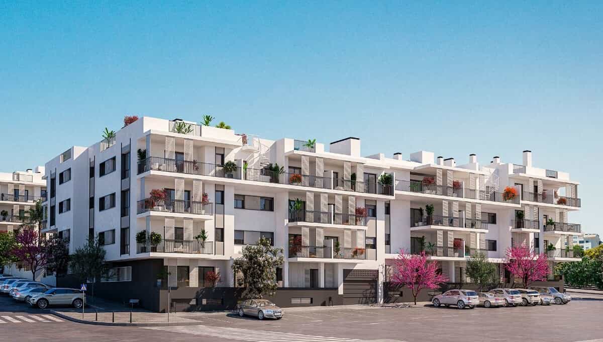 Condominium in Estepona, Andalucía 10886938