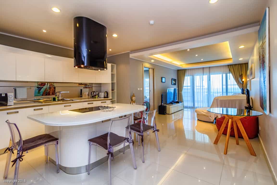 Condominium in Ban Khok Chang, Phuket 10887801