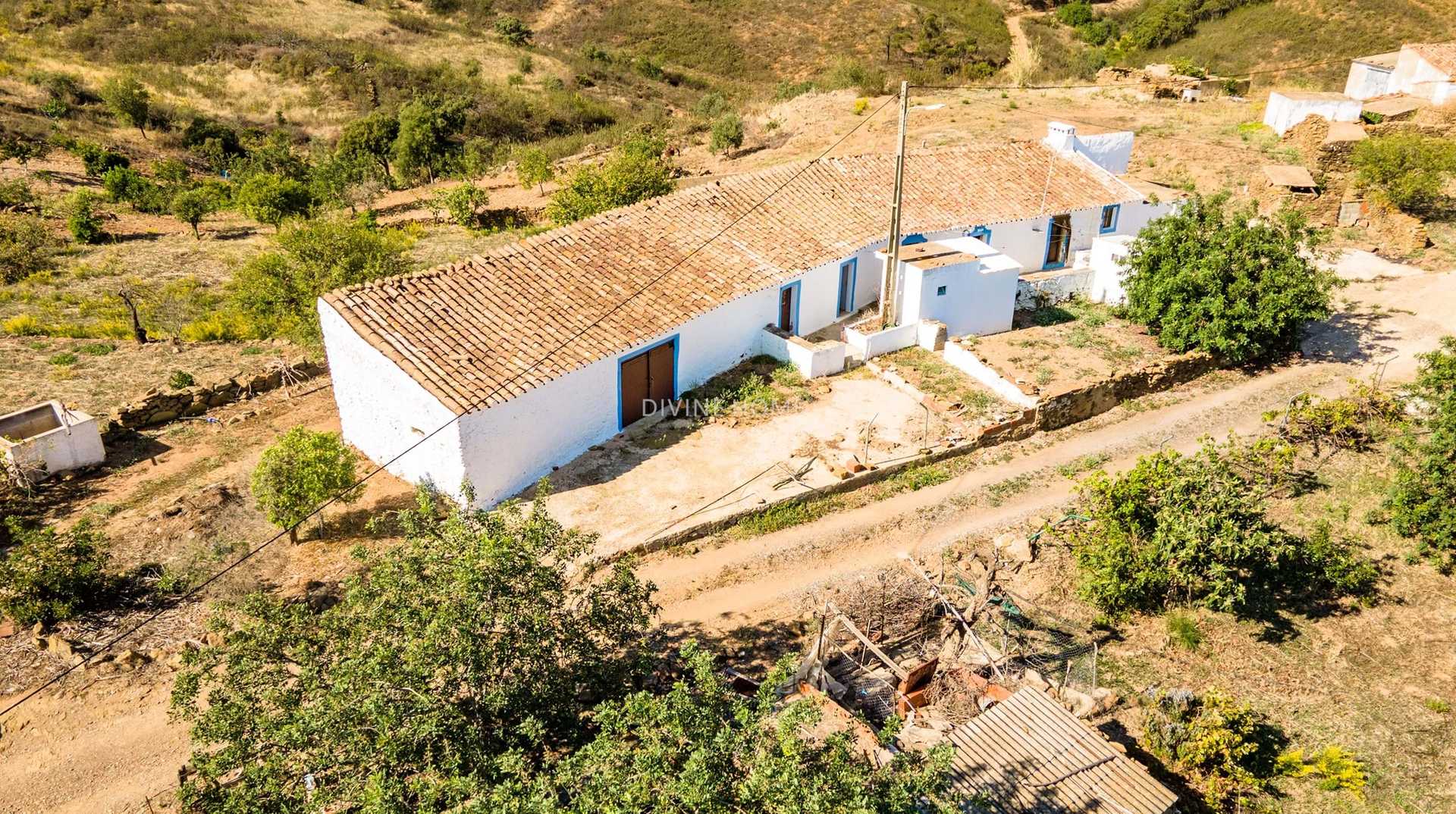 House in Tavira, Faro District 10888602