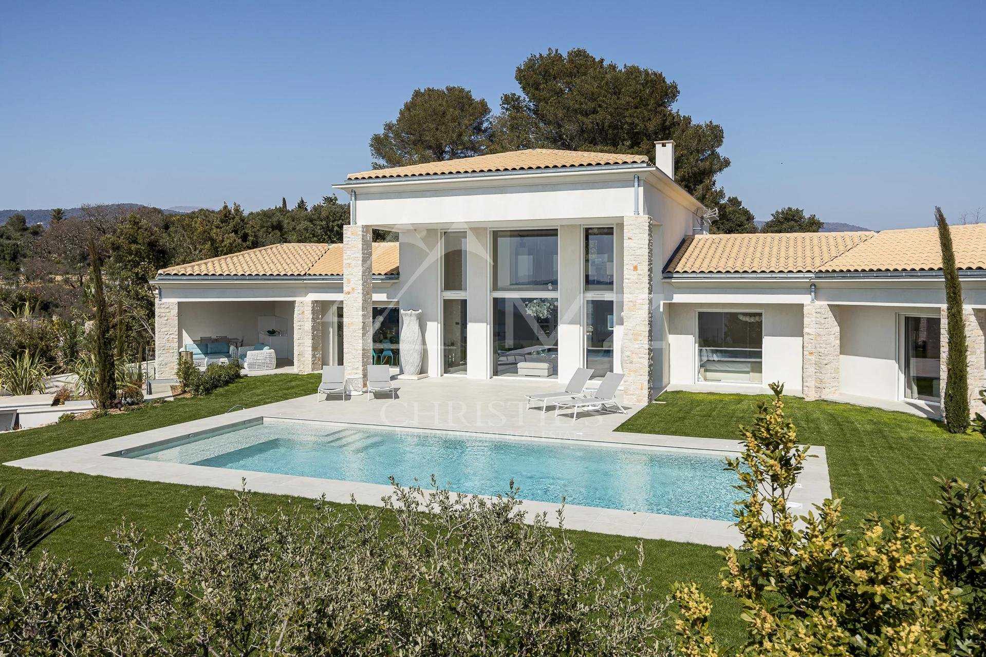 Rumah di Peymeinade, Provence-Alpes-Cote d'Azur 10889306