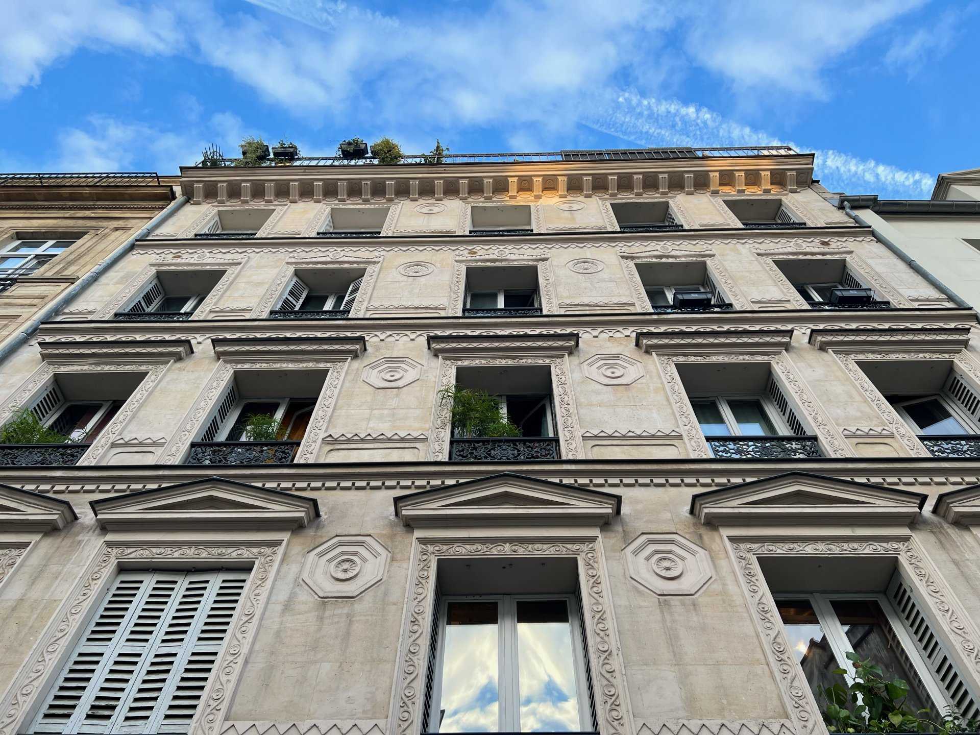 Condominium dans Paris, Ile de France 10889348