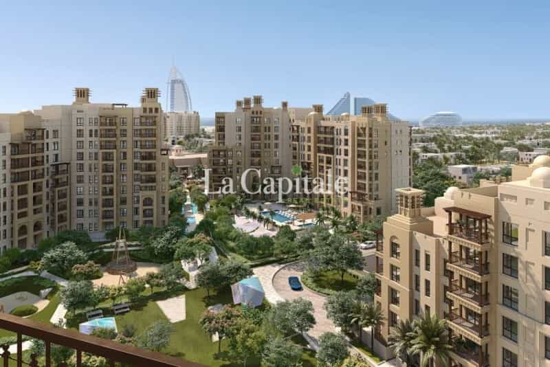 Condominium in Dubai, Dubayy 10889522