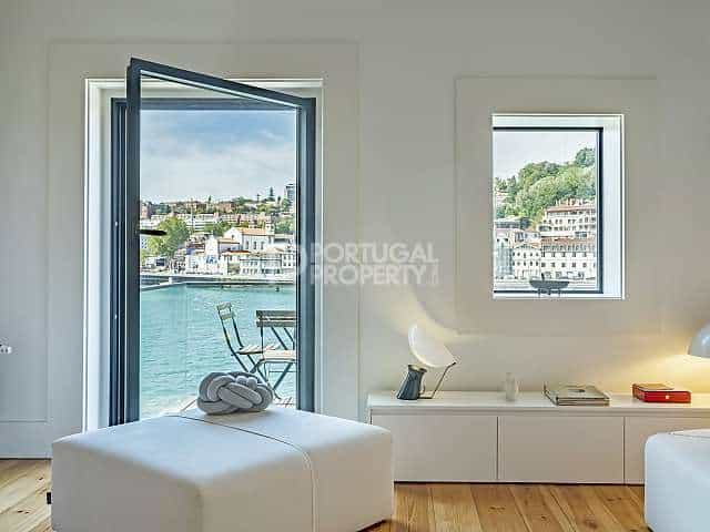 Condominium in Porto, Porto District 10889604