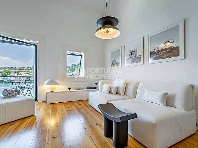 Condominium in Massarelos, Porto 10889604