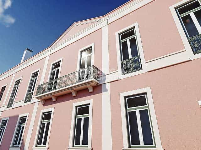 Condominium dans Lisbon, Lisbon 10889633