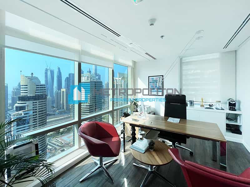 Kantor di Dubai, Dubai 10889800