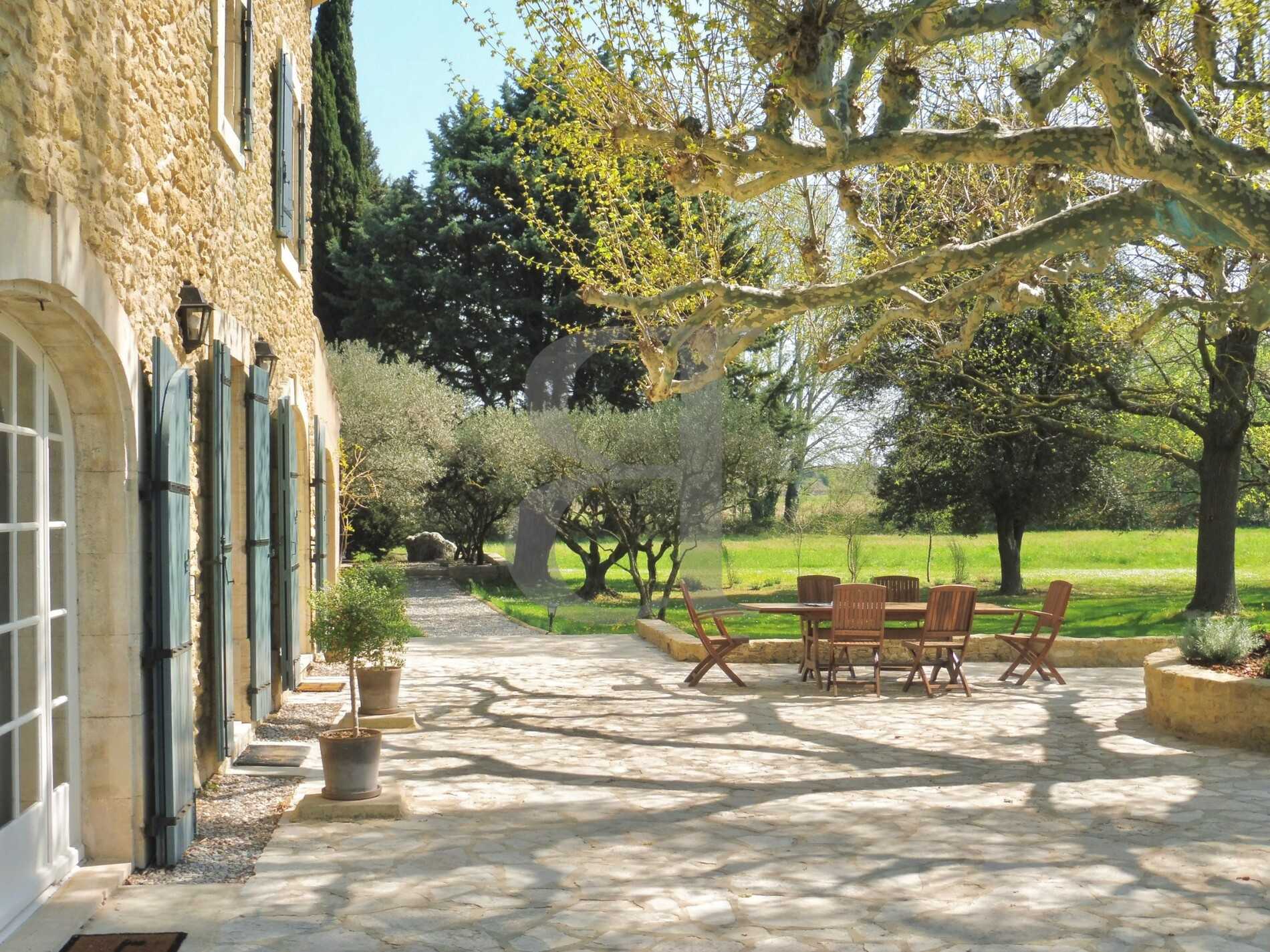Rumah di Badui, Provence-Alpes-Cote d'Azur 10889917