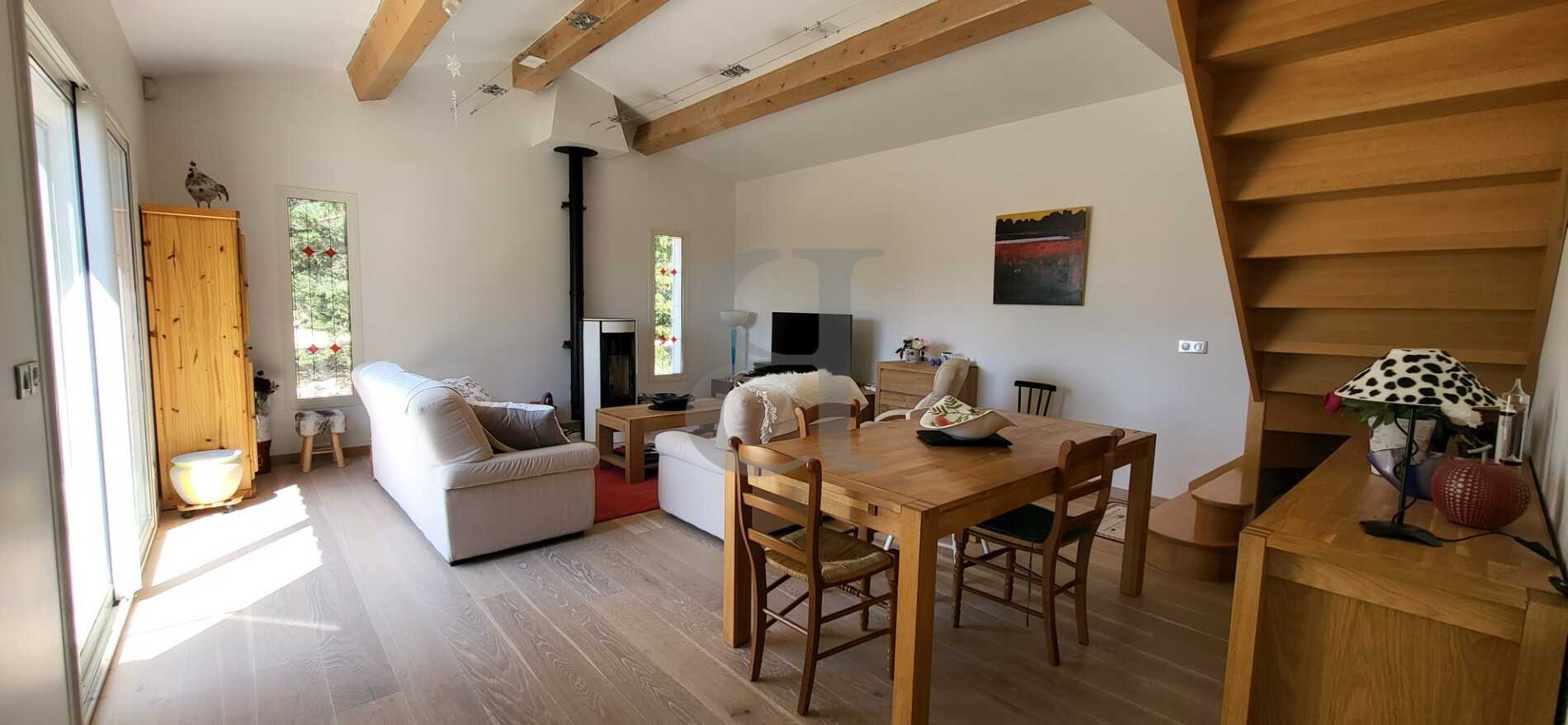 House in Sault, Provence-Alpes-Cote d'Azur 10890326