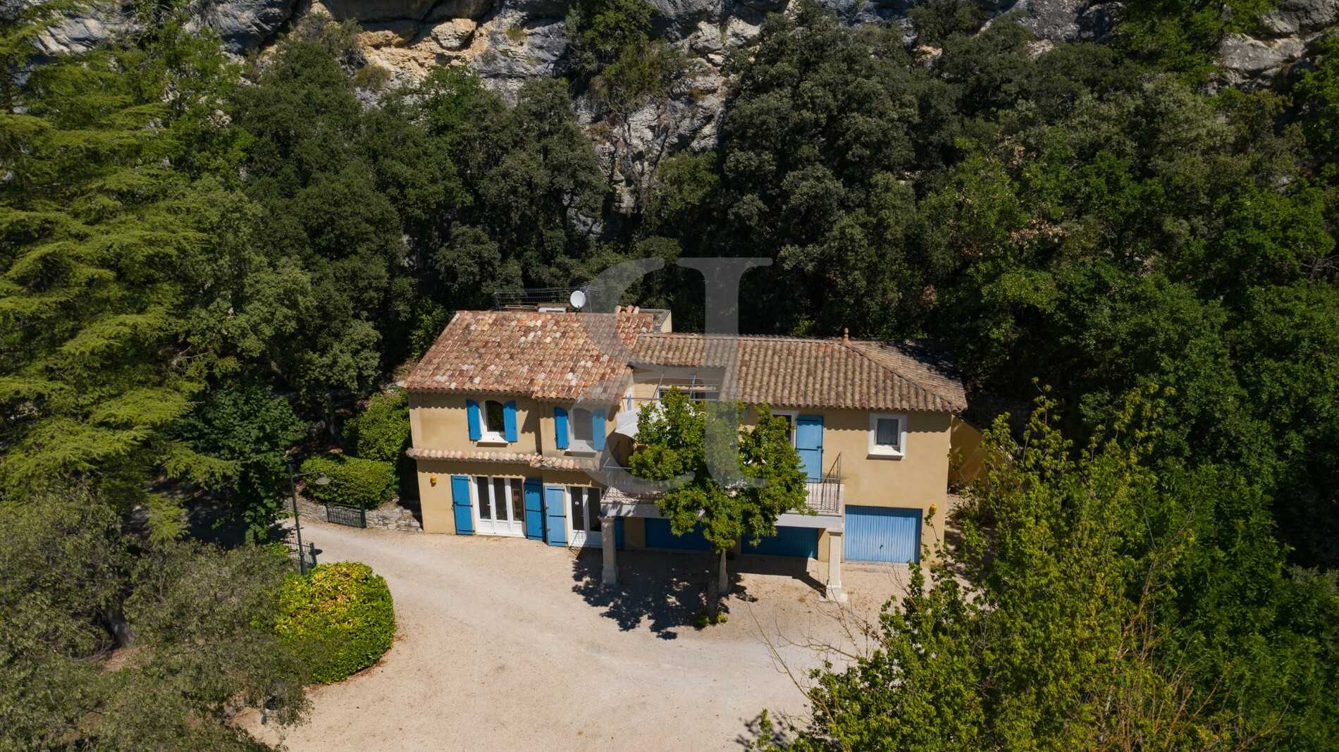 Casa nel Vaison-la-Romaine, Provence-Alpes-Côte d'Azur 10890343