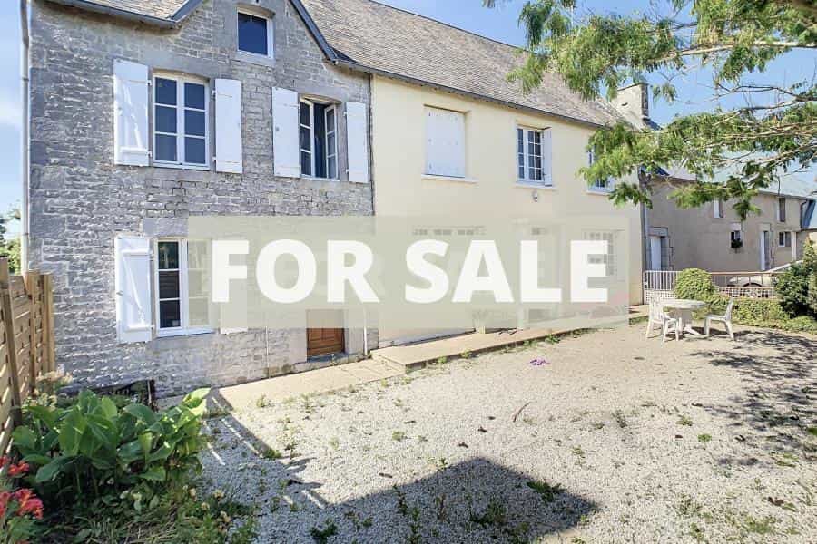 Casa nel Orval-sur-Sienne, Normandy 10890461