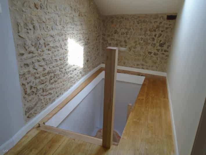 Talo sisään Saint-Gaudent, Nouvelle-Aquitaine 10890634