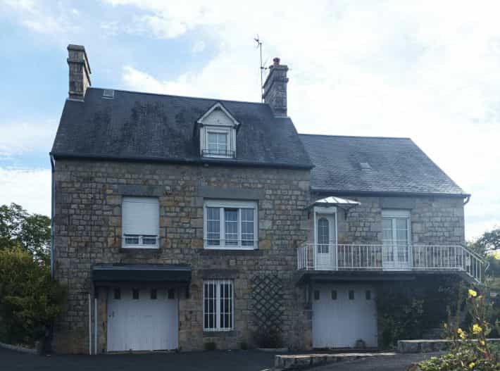 House in La Haute-Chapelle, Normandie 10890641