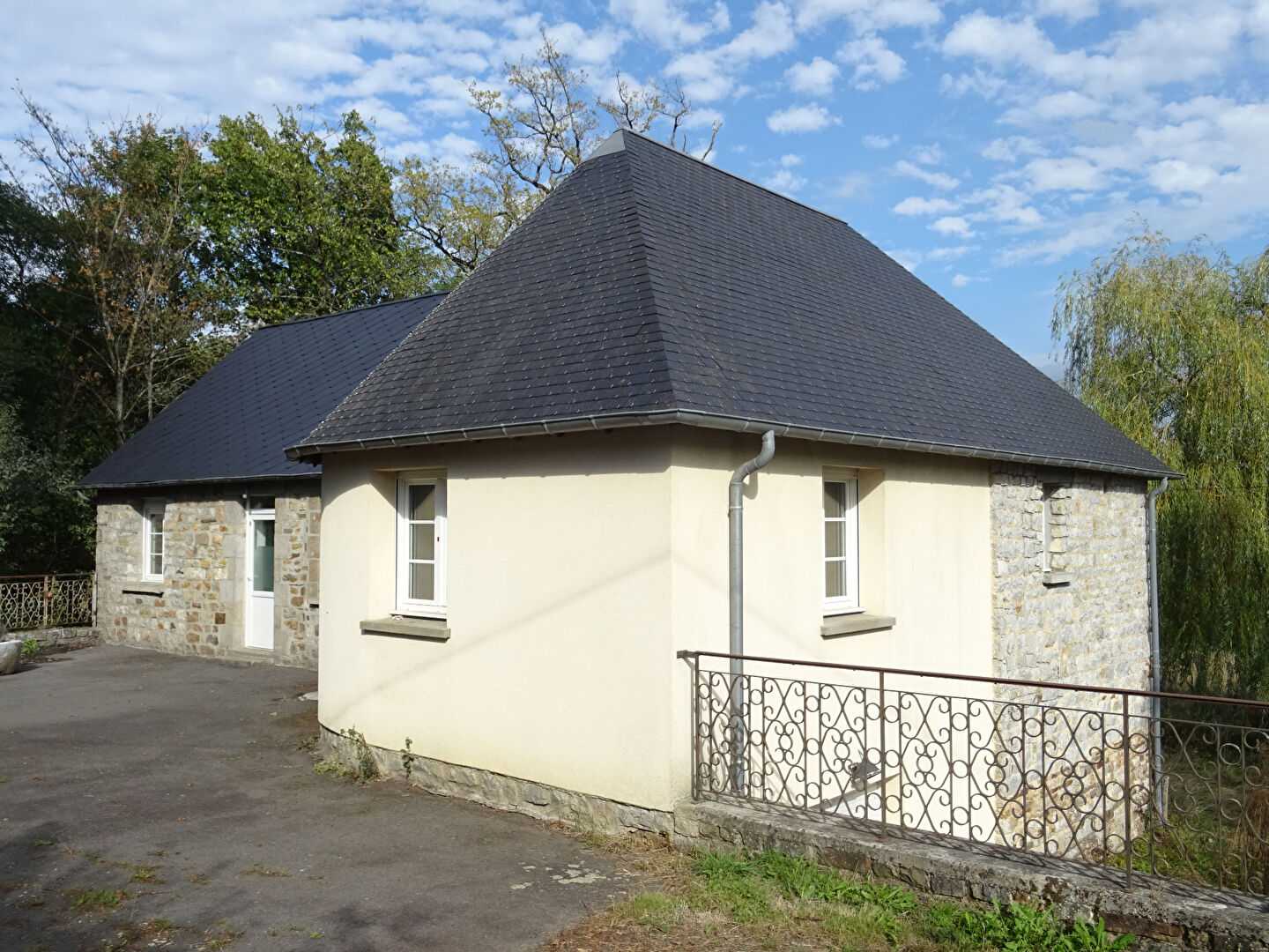 жилой дом в Romagny-Fontenay, Normandie 10890665