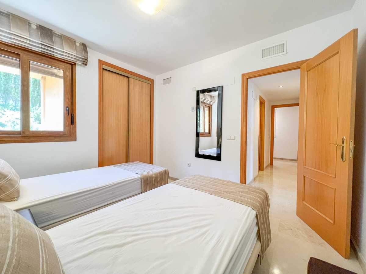 公寓 在 Marbella, Andalusia 10892914