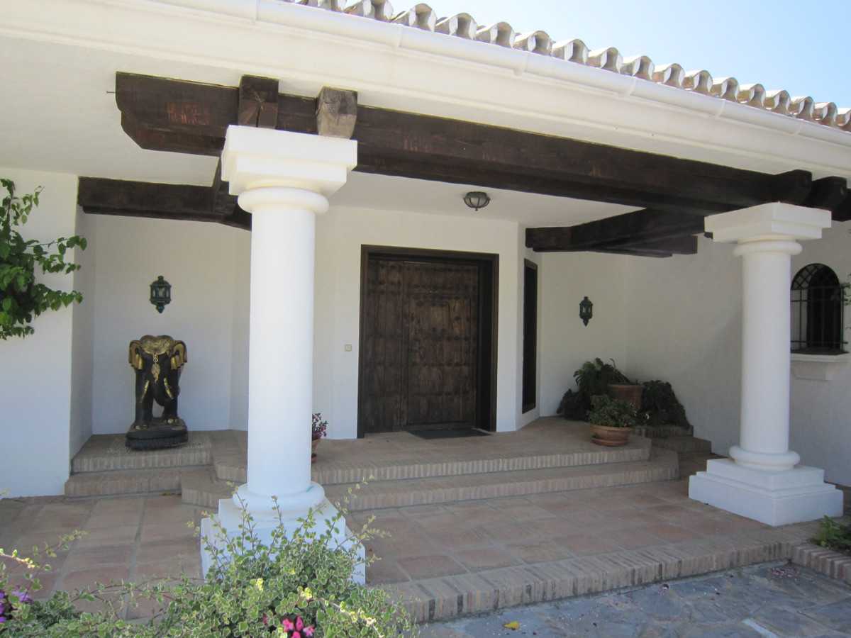 House in Istán, Andalucía 10893114
