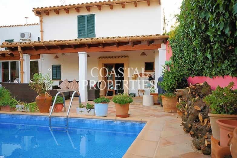 House in Es Capdellà, Balearic Islands 10893395