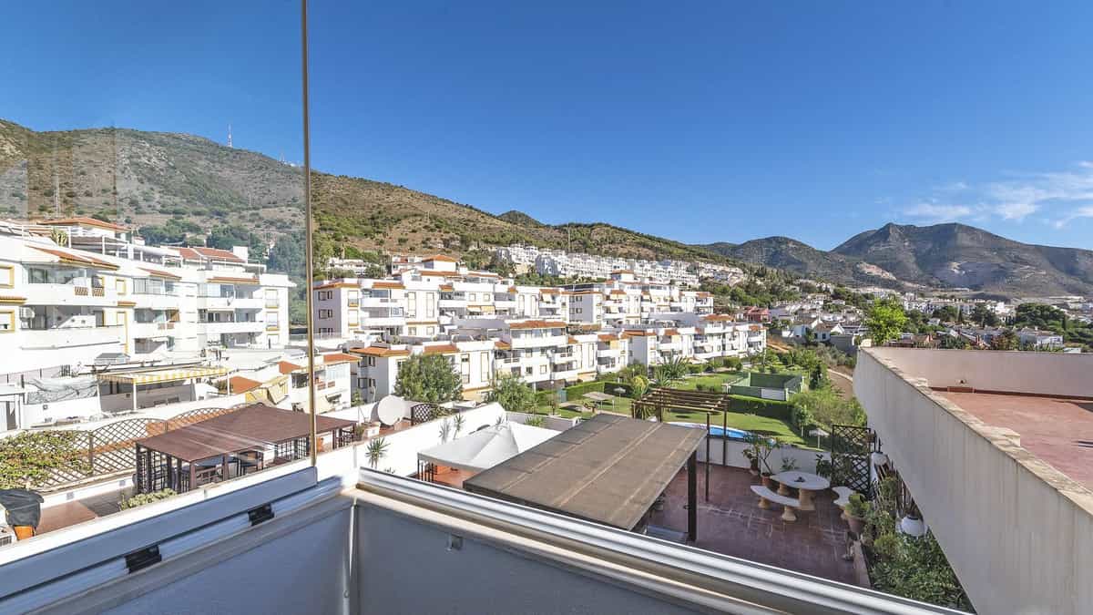 Condominio en Benalmádena, Andalusia 10893998