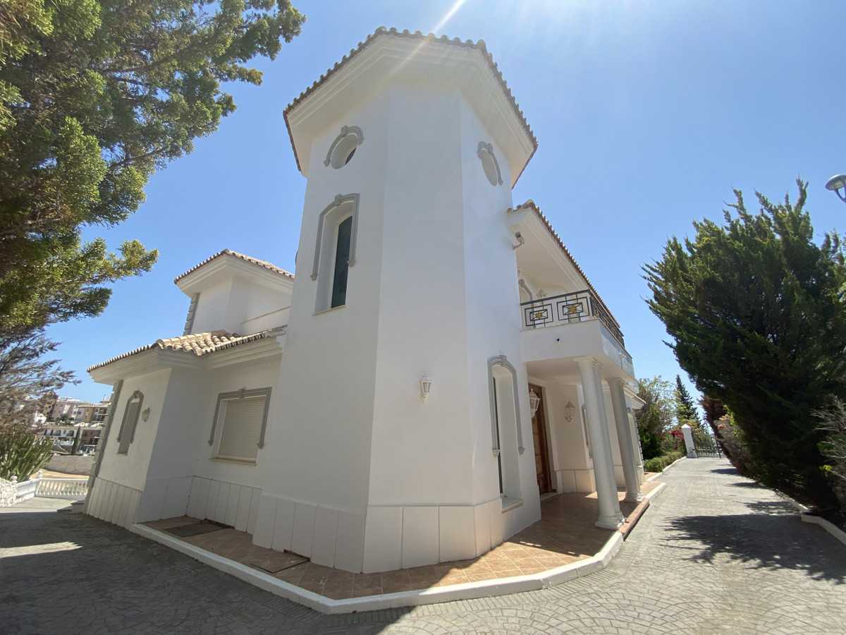 casa no Fuengirola, Andaluzia 10894465