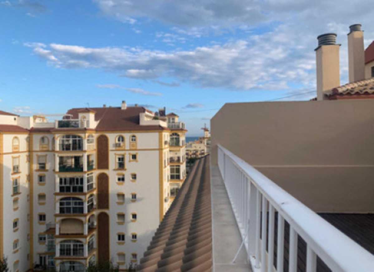 Condominium dans Fuengirola, Andalucía 10895148