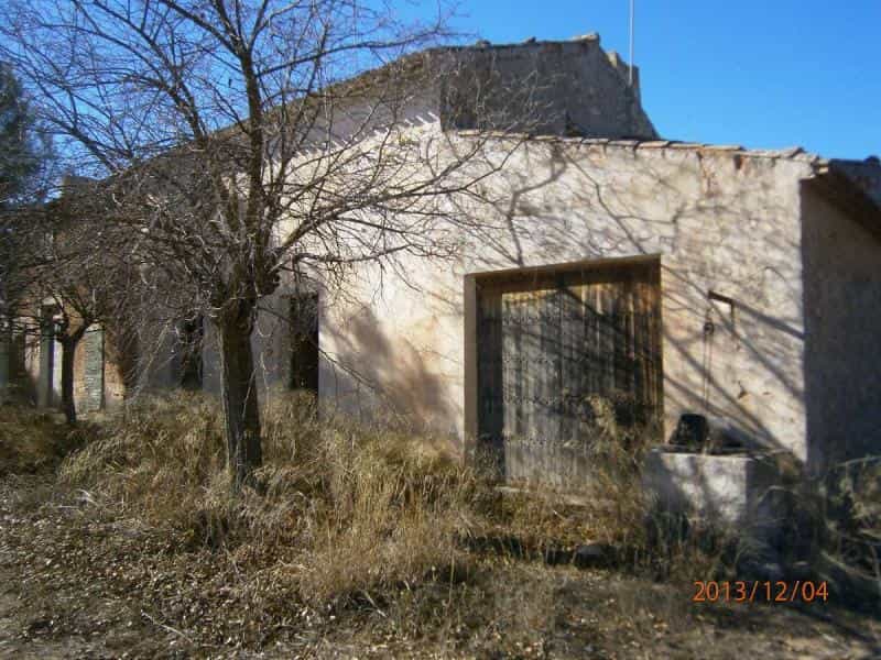 房子 在 Yecla, Región de Murcia 10896839