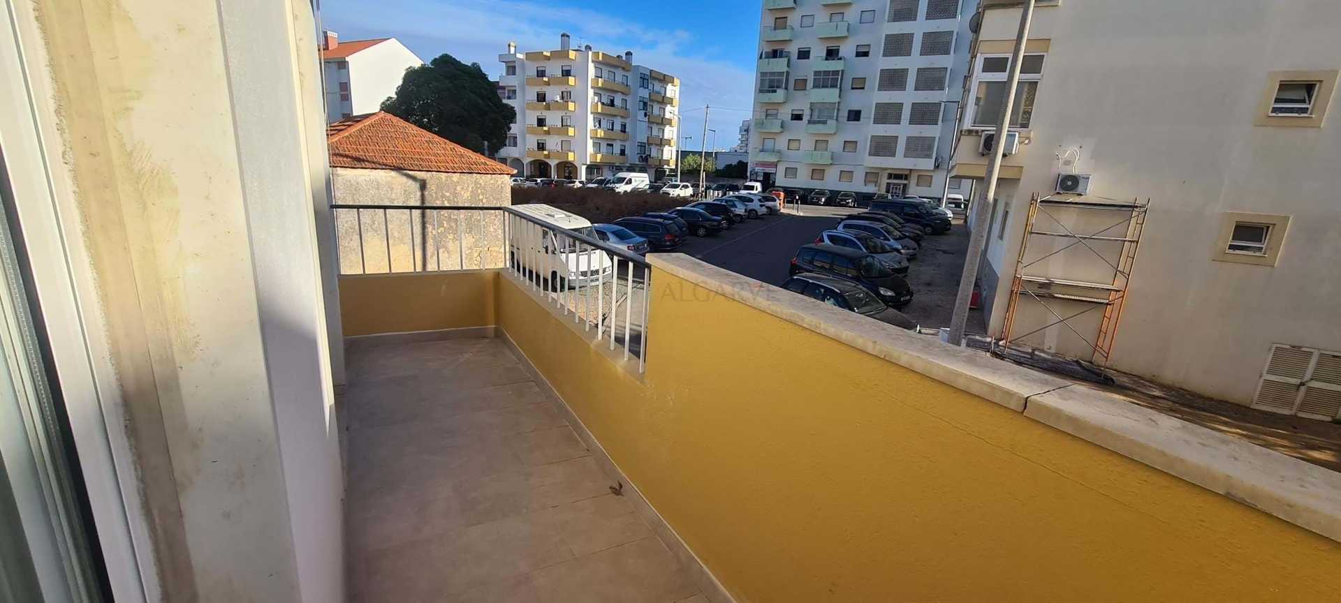 Condominium in Boa Vista, Faro 10896898