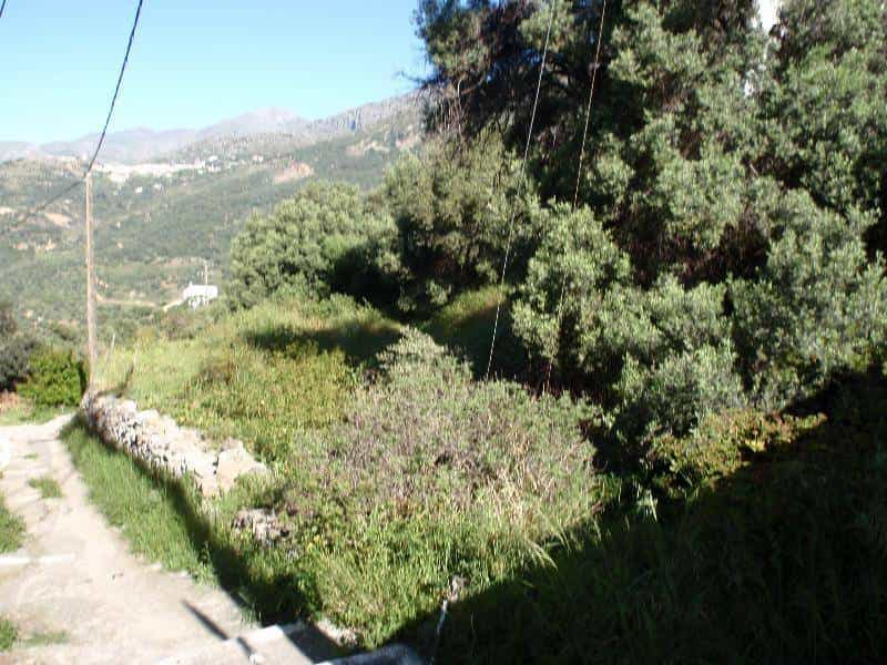 Land in Agios Antonios, Kriti 10897285
