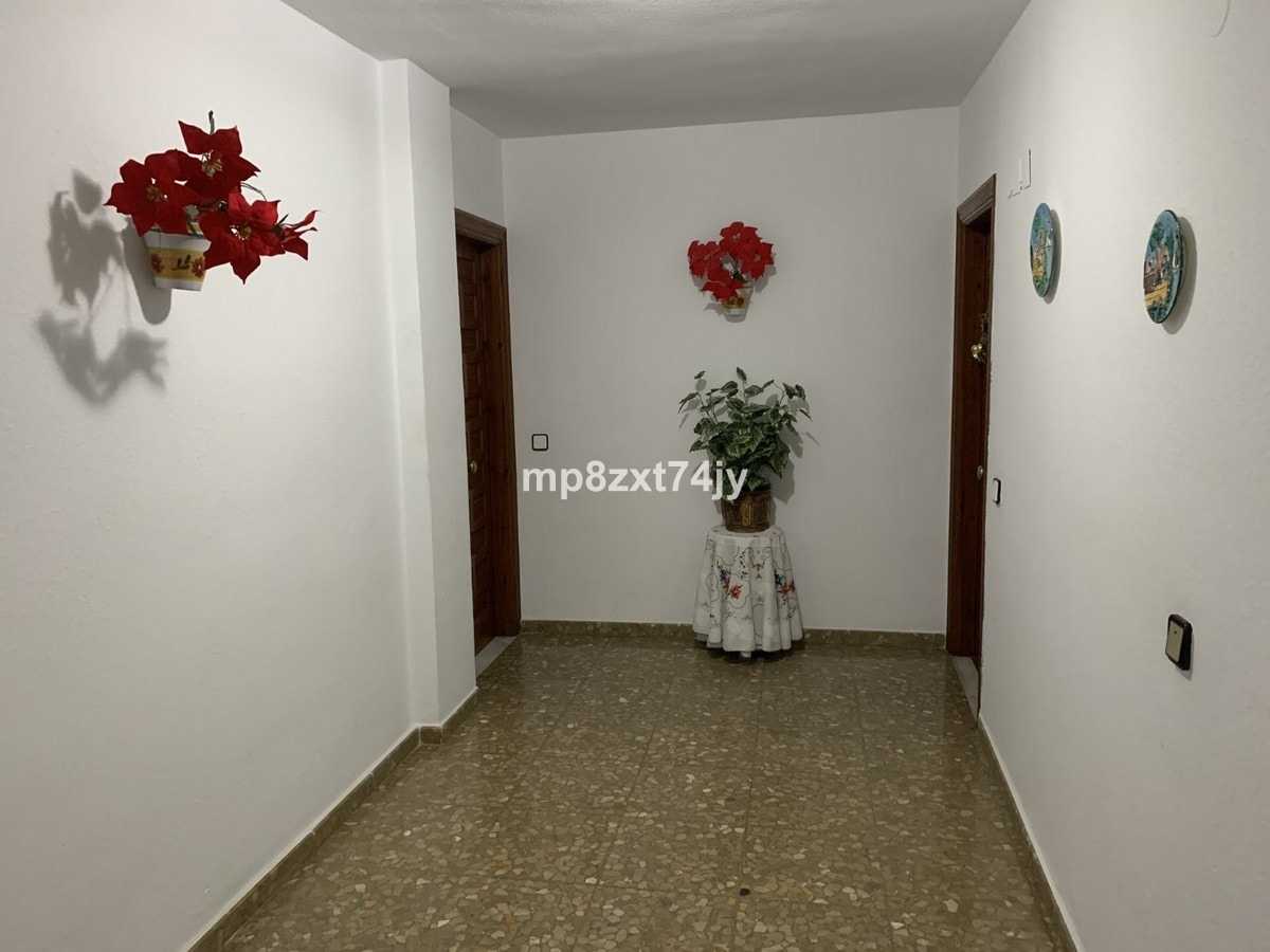Condominium in Algarrobo, Andalusia 10898268