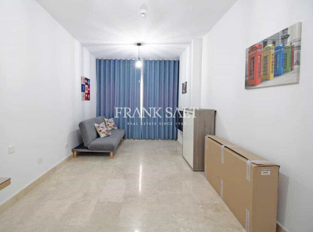 Condominium in Paola, Paola 10898683