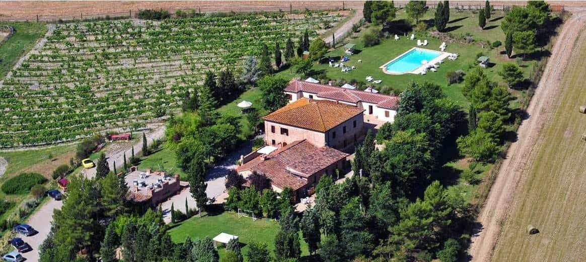 House in Monteroni d'Arbia, Tuscany 10899134