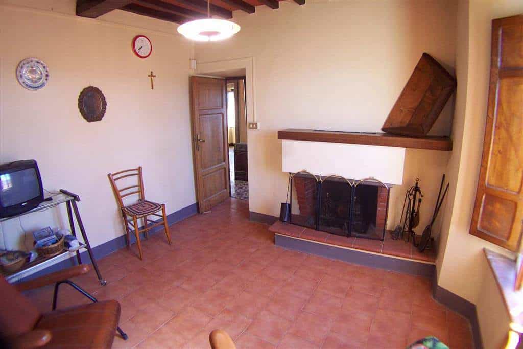 Rumah di Barga, Toscana 10899145
