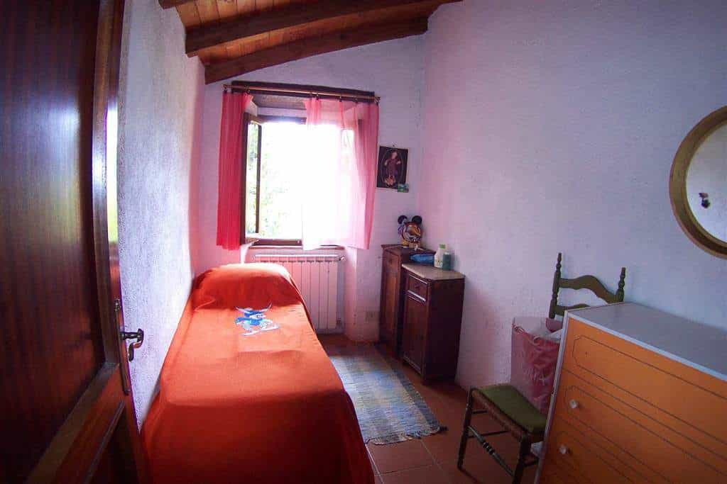 жилой дом в Fabbriche di Vergemoli, Toscana 10899152