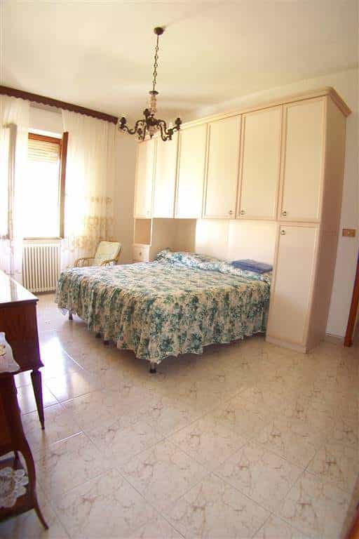 公寓 在 Gallicano, Toscana 10899173