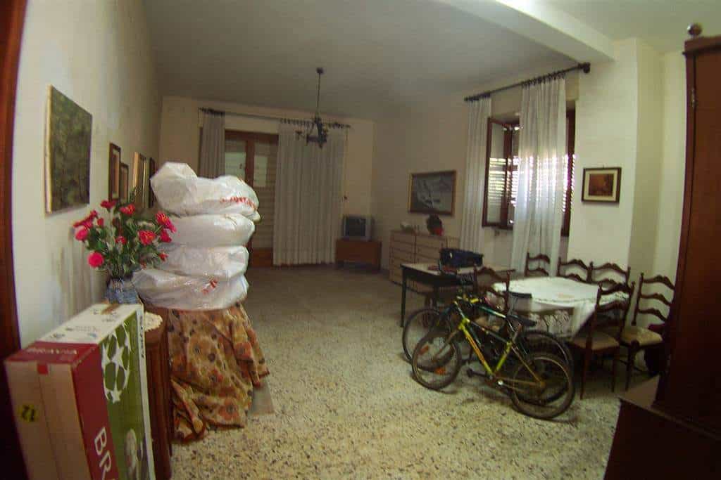 Kondominium dalam Gallicano, Toscana 10899173