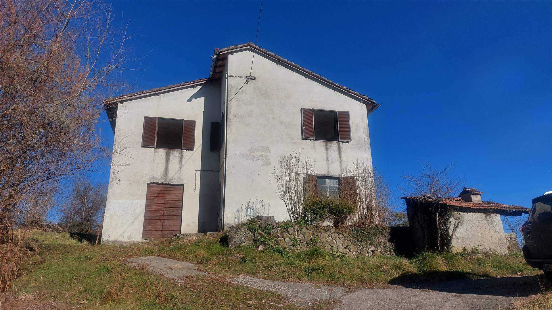 Rumah di Molazzana, Toskana 10899175