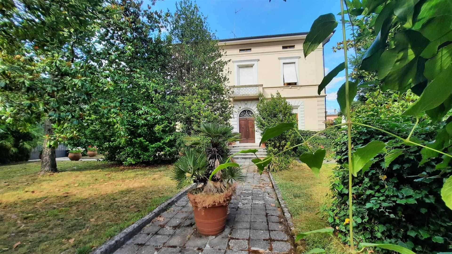 House in Barga, Tuscany 10899186