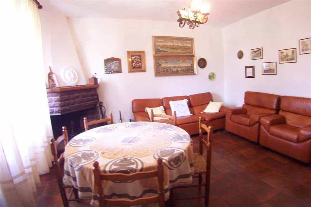 Huis in Trassilico, Toscana 10899219