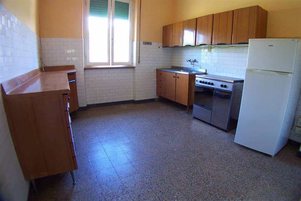 Квартира в Ghivizzano, Toscana 10899221