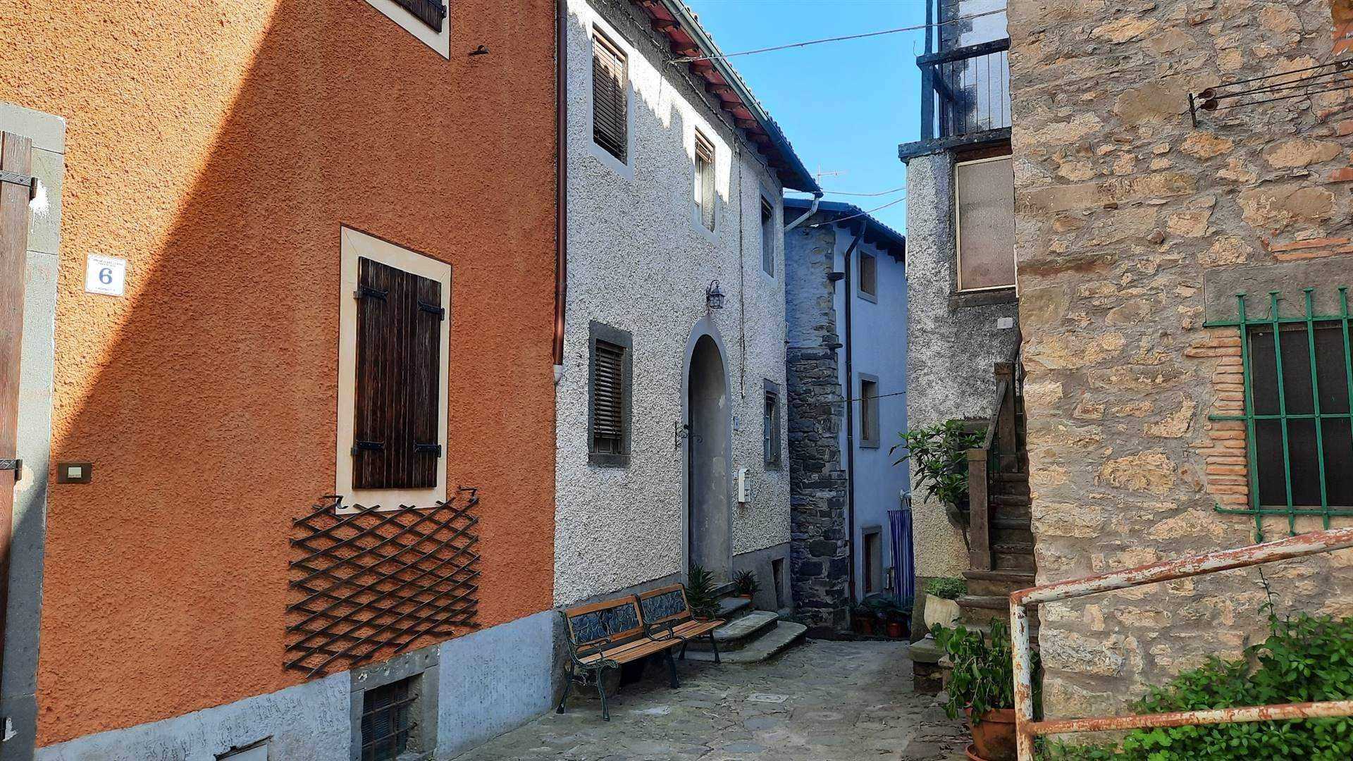Dom w Gallicano, Toscana 10899246