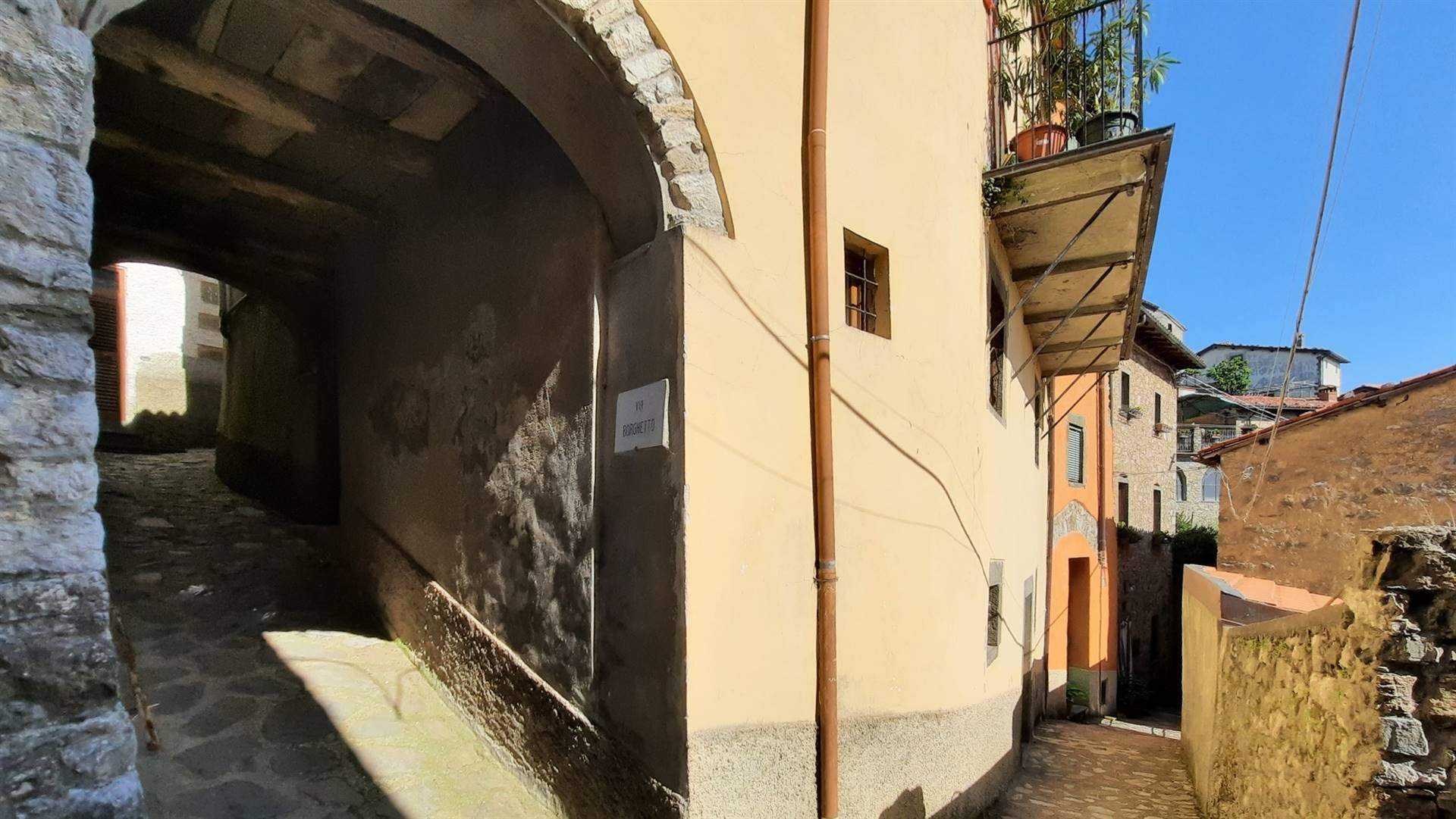 rumah dalam Gallicano, Tuscany 10899246