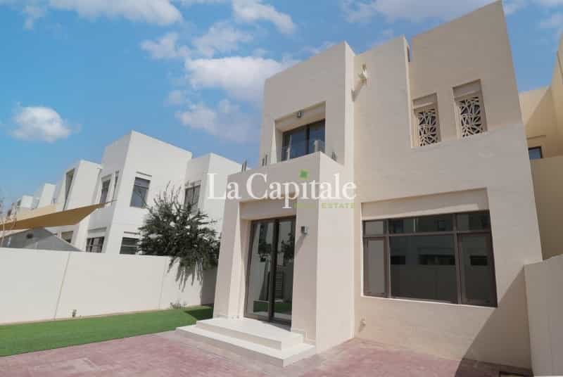 House in `Ud al Bayda', Dubayy 10899523